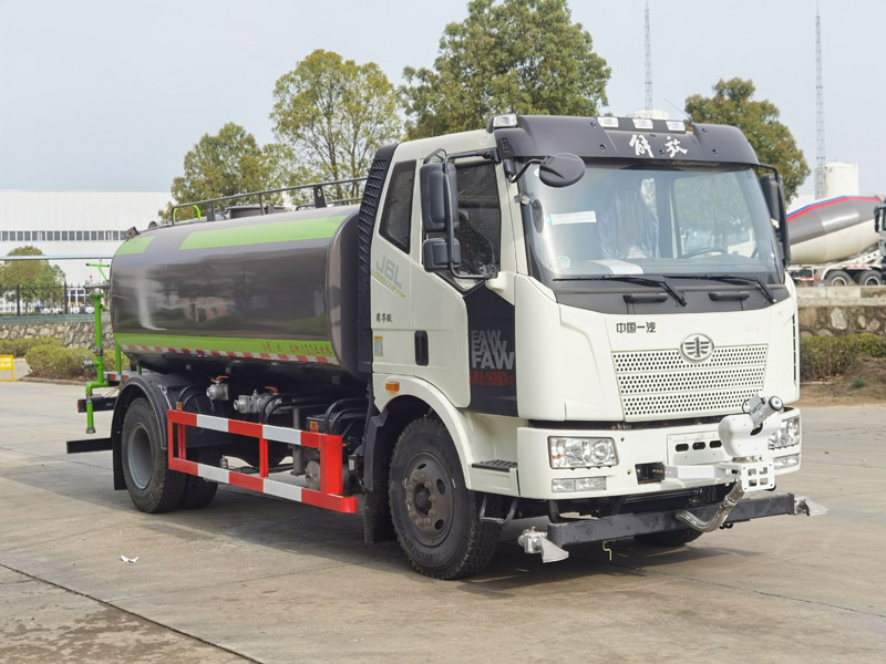 灑水車，灑水車廠家，環(huán)衛(wèi)車，楚勝集團