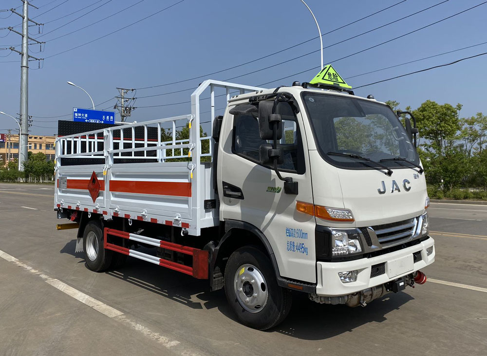 氣瓶運(yùn)輸車，運(yùn)輸車價(jià)格，楚勝汽車集團(tuán)